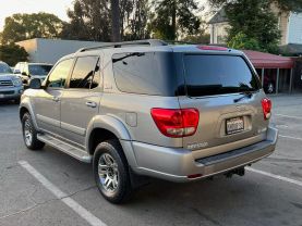 2005 TOYOTA SEQUOIA
