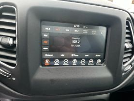 2018 JEEP COMPASS SUV 4-CYL, MULTIAIR, PZEV, 2.4 LITER LATITUDE SPORT UTILITY 4D