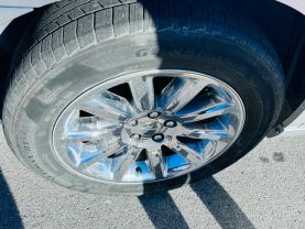 2011 CHRYSLER 300 SEDAN V6, 3.6 LITER LIMITED SEDAN 4D