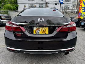 2017 HONDA ACCORD SEDAN 4-CYL, I-VTEC, 2.4 LITER LX SEDAN 4D