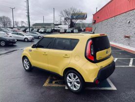 2015 KIA SOUL WAGON 4-CYL, 2.0 LITER + WAGON 4D