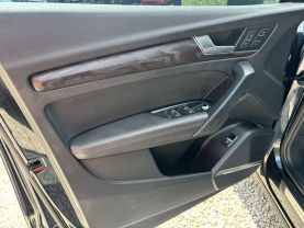 2020 AUDI Q5 SUV 4-CYL, TURBO, 2.0 LITER 45 TFSI PRESTIGE SPORT UTILITY 4D at T&T Repairables - used car dealership in Spencer, Indiana.