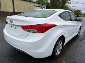 2013 HYUNDAI ELANTRA SEDAN 4-CYL, PZEV, 1.8 LITER GLS SEDAN 4D