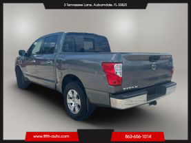 2017 NISSAN TITAN CREW CAB PICKUP V8, 5.6 LITER SV PICKUP 4D 5 1/2 FT