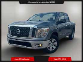 2017 NISSAN TITAN CREW CAB PICKUP V8, 5.6 LITER SV PICKUP 4D 5 1/2 FT