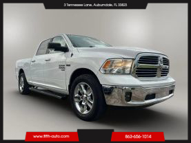 2019 RAM 1500 CLASSIC CREW CAB PICKUP V8, HEMI, 5.7 LITER BIG HORN PICKUP 4D 6 1/3 FT