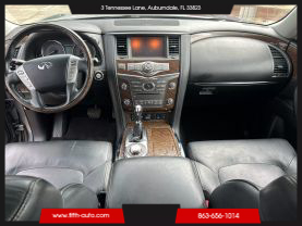 2017 INFINITI QX80 SUV V8, 5.6 LITER SPORT UTILITY 4D