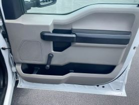 2019 FORD F250 SUPER DUTY CREW CAB 8FT KNAPHEIDE SERVICE BED TRUCK SERVICE/UTILITY TRUCKS V8, 6.2 LITER XL PICKUP 4D - Eddies Auto Sales
