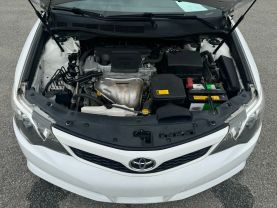 2012 Toyota Camry - Image 7