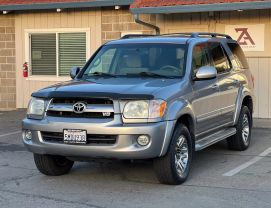 2005 TOYOTA SEQUOIA