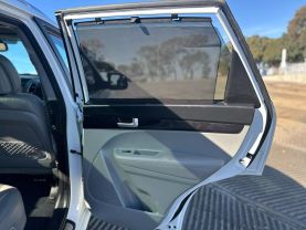 2014 KIA SORENTO SUV V6, GDI, 3.3 LITER SX SPORT UTILITY 4D