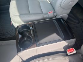 2018 TOYOTA SIENNA VAN V6, 3.5 LITER XLE MINIVAN 4D
