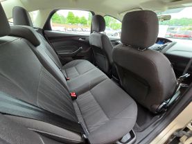 2017 Ford Focusse Sedan 4d - Image 14