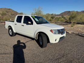 2015 NISSAN FRONTIER CREW CAB PICKUP V6, 4.0 LITER SV PICKUP 4D 5 FT