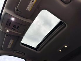 2018 GMC SIERRA 1500 CREW CAB PICKUP V8, ECOTEC3, 6.2 LITER DENALI PICKUP 4D 5 3/4 FT