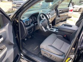 2015 TOYOTA TUNDRA CREWMAX PICKUP V8, 5.7 LITER SR5 PICKUP 4D 5 1/2 FT