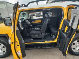 2007 TOYOTA FJ CRUISER SUV V6, 4.0 LITER SPORT UTILITY 2D