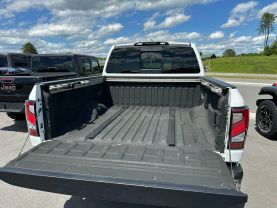 2021 NISSAN TITAN CREW CAB