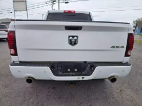 2016 RAM 1500 CREW CAB