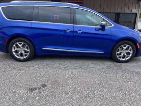 2019 CHRYSLER PACIFICA VAN V6, 3.6 LITER LIMITED MINIVAN 4D