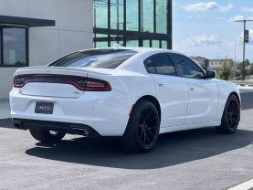 2018 DODGE CHARGER SEDAN V8, HEMI, 5.7 LITER R/T SEDAN 4D - The Auto Lot