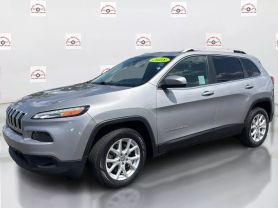 2018 JEEP CHEROKEE SUV 4-CYL, ZERO EVAP, 2.4 LITER LATITUDE PLUS SPORT UTILITY 4D