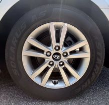 2016 Hyundai Sonata - Image 19