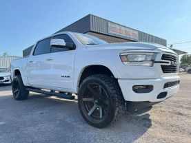 2019 RAM 1500 CREW CAB
