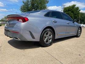 2021 KIA K5 LX SEDAN 4D