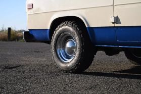 1994 GMC VANDURA 2500 VAN V8, 5.7 LITER VAN