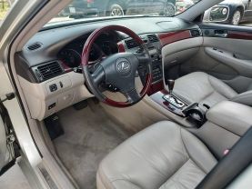 2004 LEXUS ES SEDAN V6, 3.3 LITER ES 330 SEDAN 4D
