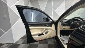 2013 PORSCHE PANAMERA