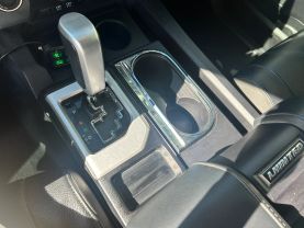 2021 TOYOTA TUNDRA CREWMAX PICKUP V8, 5.7 LITER LIMITED PICKUP 4D 5 1/2 FT