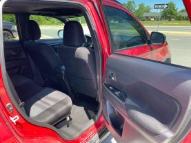 2018 Mitsubishi Outlander - Image 16