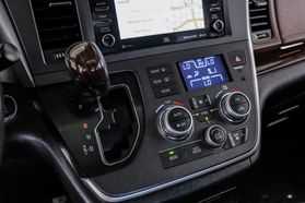 2020 TOYOTA SIENNA VAN V6, 3.5 LITER LIMITED PREMIUM MINIVAN 4D