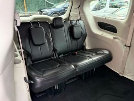 2018 CHRYSLER PACIFICA VAN V6, 3.6 LITER TOURING L MINIVAN 4D