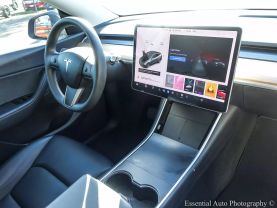 -2020 Tesla Model Y - Image 25