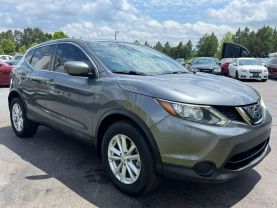 2018 Nissan Rogue Sport S (2018.5) Sport Utility 4d - Image 9