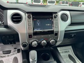 2017 TOYOTA TUNDRA CREWMAX