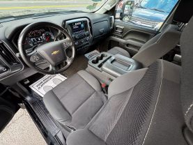 2018 CHEVROLET SILVERADO 1500 DOUBLE CAB PICKUP V8, ECOTEC3, 5.3 LITER LT PICKUP 4D 6 1/2 FT