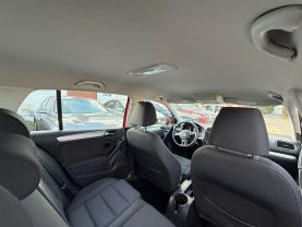 2011 VOLKSWAGEN GOLF