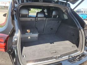 2017 PORSCHE CAYENNE SUV