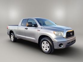 2008 TOYOTA TUNDRA DOUBLE CAB PICKUP V8, 5.7 LITER SR5 PICKUP 4D 6 1/2 FT at The One Autosales Inc in Phoenix , AZ 85022  33.60461470880989, -112.03641575767358