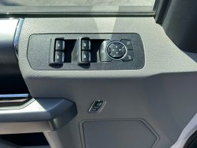 2018 FORD F150 SUPER CAB PICKUP V6. ECOBOOST, TT, 2.7L XLT PICKUP 4D 6 1/2 FT