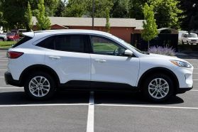 2020 FORD ESCAPE SUV OXFORD WHITE AUTOMATIC - Capital City Auto