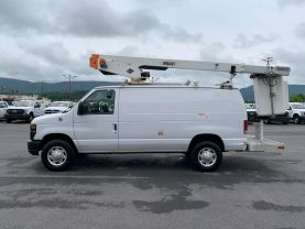 2013 FORD E350 SUPER DUTY 34FT BUCKET VAN VERSALIFT VANTEL29N BUCKET TRUCKS V8, FLEX FUEL, 5.4 LITER VAN 3D - Eddies Auto Sales