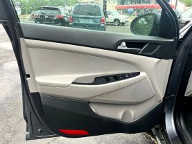 2017 HYUNDAI TUCSON SUV 4-CYL, TURBO, 1.6 LITER LIMITED SPORT UTILITY 4D