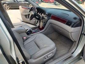 2004 LEXUS ES SEDAN V6, 3.3 LITER ES 330 SEDAN 4D