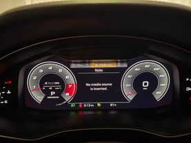 2022 AUDI SQ8