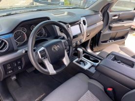 2015 TOYOTA TUNDRA CREWMAX PICKUP V8, 5.7 LITER SR5 PICKUP 4D 5 1/2 FT